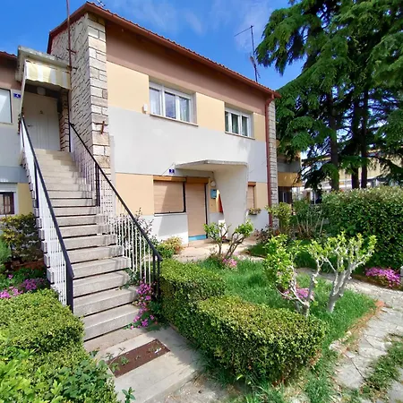 Apartment Alma Fazana Exterior photo